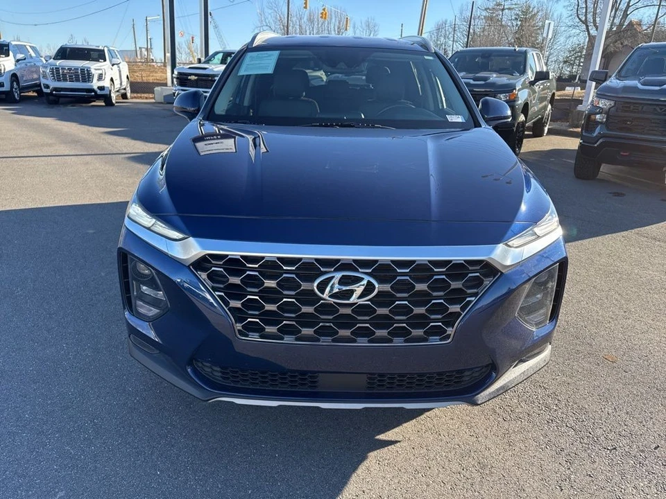 2020 Hyundai Santa Fe - Image 8 of 12