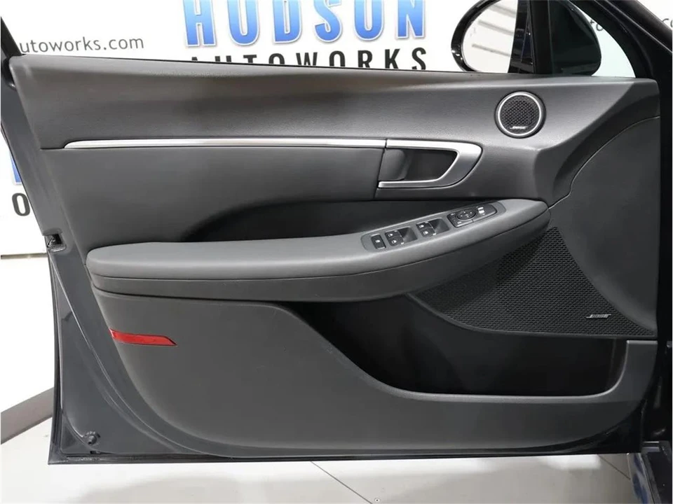2020 Hyundai Sonata - Image 9 of 31