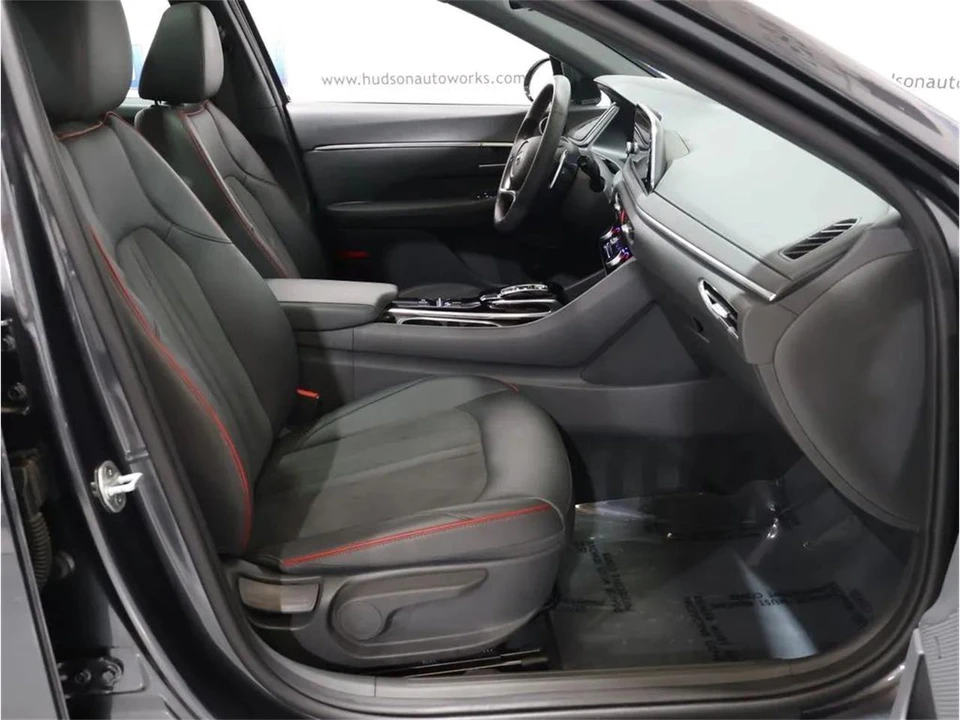 2020 Hyundai Sonata - Image 27 of 31