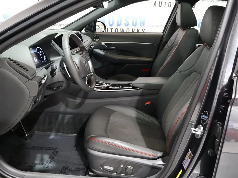 2020 Hyundai Sonata - Image 13 of 31