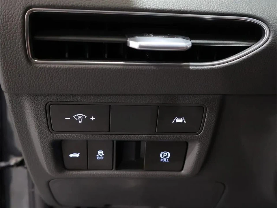 2020 Hyundai Sonata - Image 12 of 31