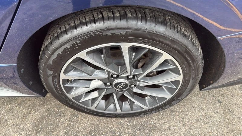 2020 Hyundai Sonata - Image 9 of 12