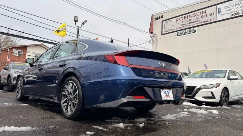 2020 Hyundai Sonata - Image 8 of 12
