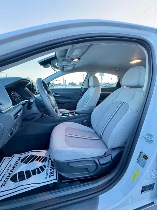 2020 Hyundai Sonata - Image 10 of 18