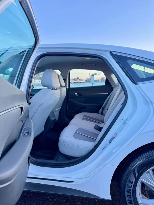 2020 Hyundai Sonata - Image 12 of 18