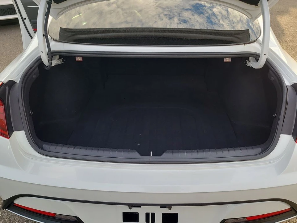 2020 Hyundai Sonata - Image 7 of 12