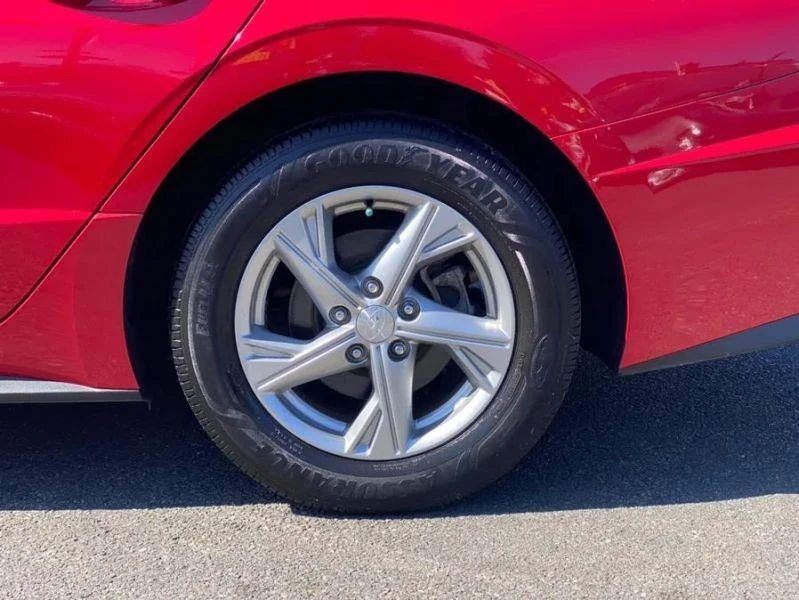 2020 Hyundai Sonata - Image 10 of 12