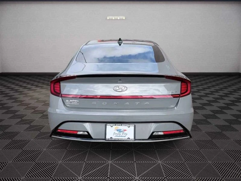 2020 Hyundai Sonata - Image 5 of 12