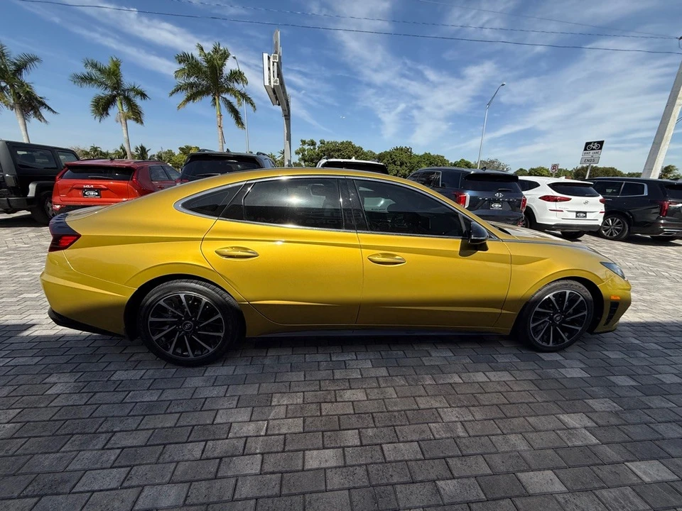 2020 Hyundai Sonata - Image 9 of 21