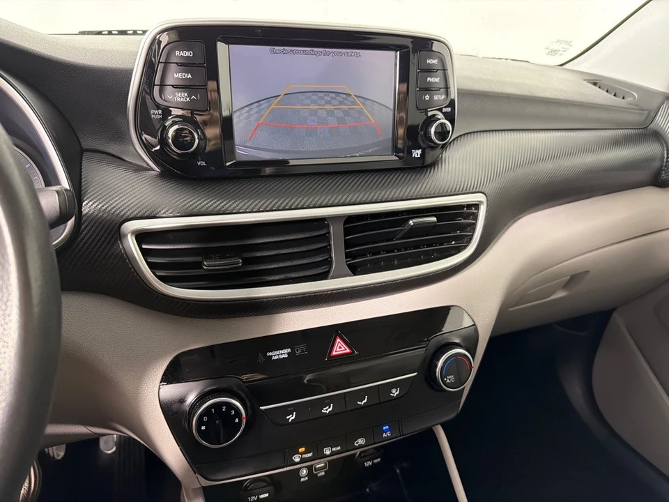 2020 Hyundai Tucson - Image 17 of 21