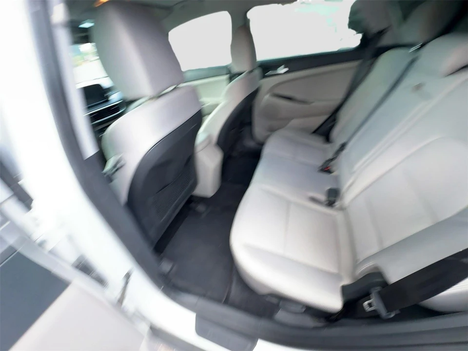 2020 Hyundai Tucson - Image 12 of 16