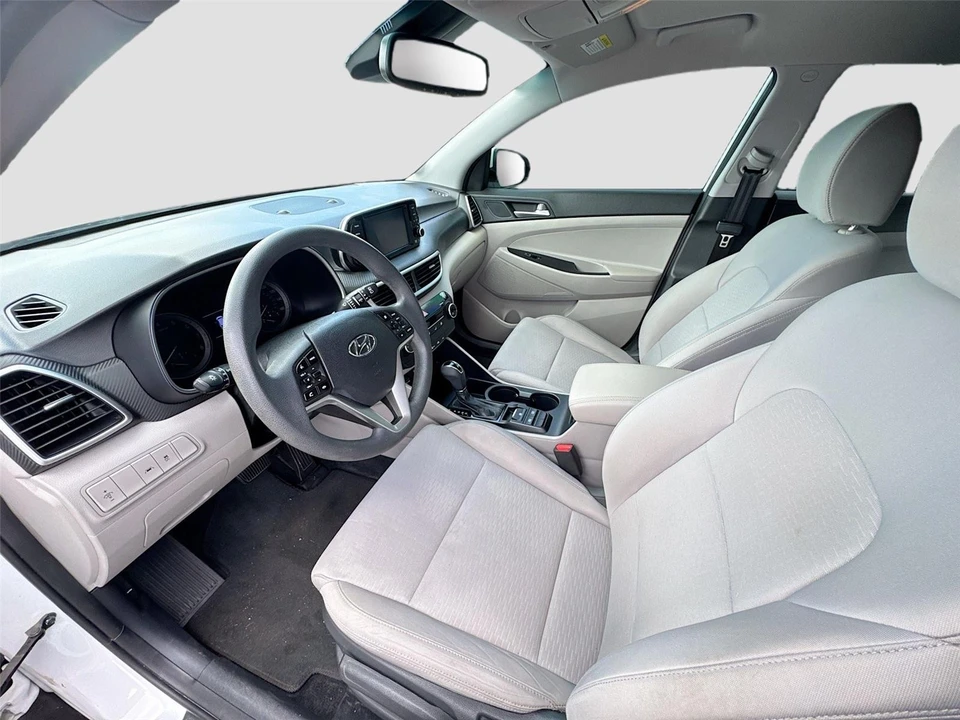 2020 Hyundai Tucson - Image 11 of 16