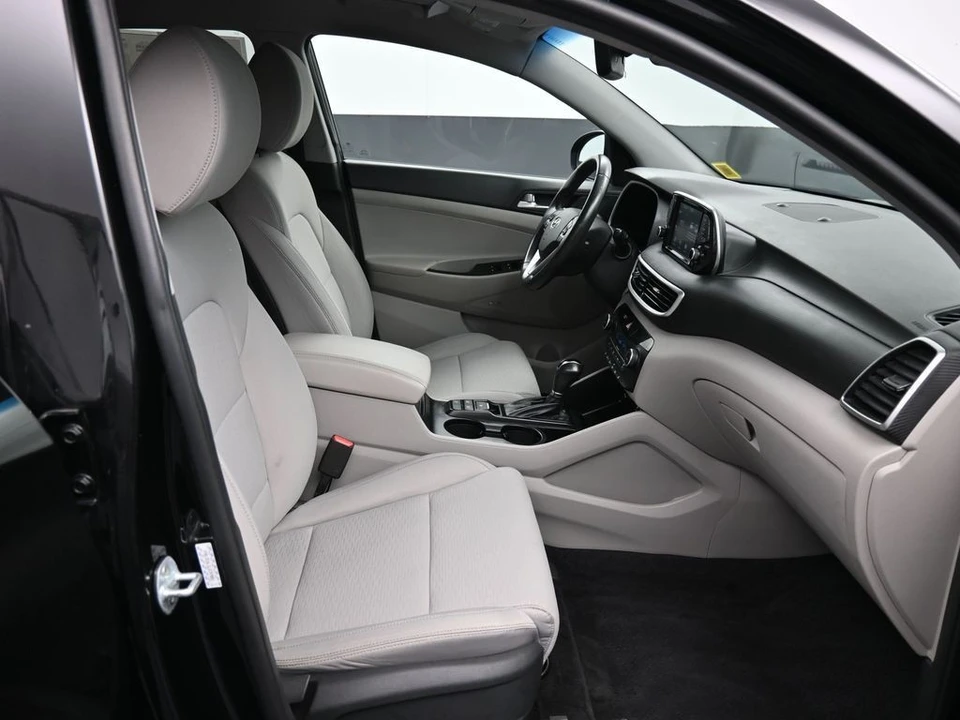 2020 Hyundai Tucson - Image 25 of 31