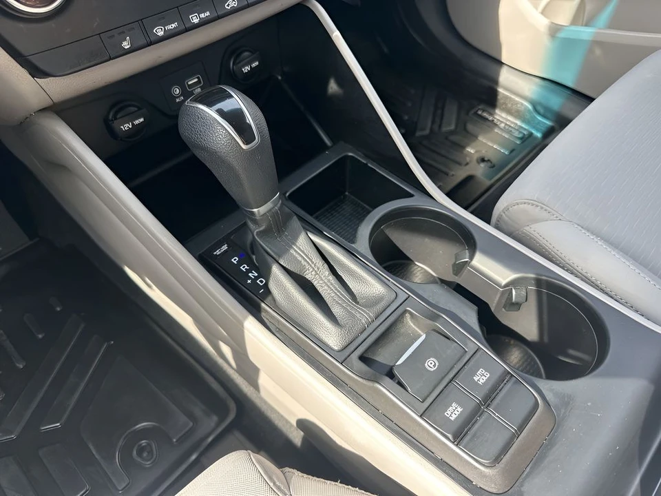 2020 Hyundai Tucson - Image 15 of 21