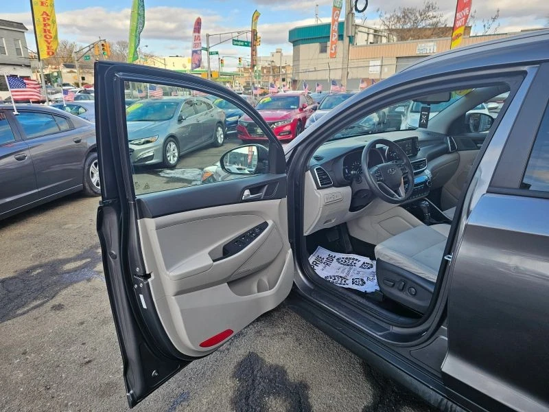 2020 Hyundai Tucson - Image 9 of 12