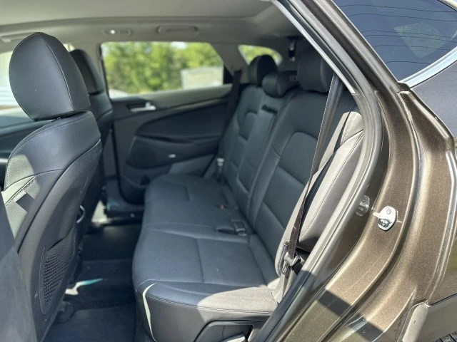 2020 Hyundai Tucson - Image 11 of 17