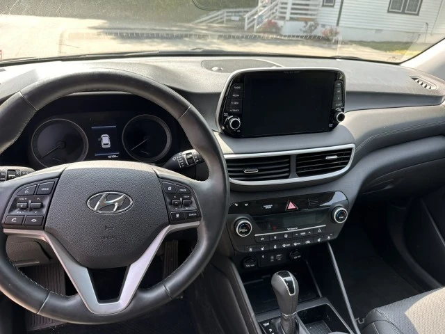 2020 Hyundai Tucson - Image 16 of 17