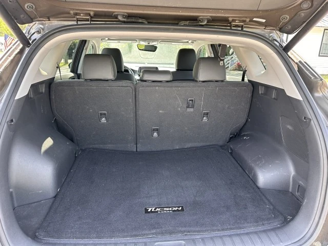 2020 Hyundai Tucson - Image 12 of 17