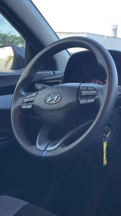 2020 Hyundai Veloster - Image 13 of 14