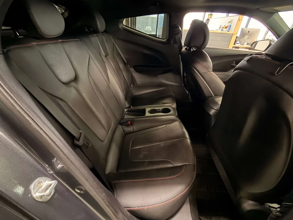 2020 Hyundai Veloster - Image 11 of 20