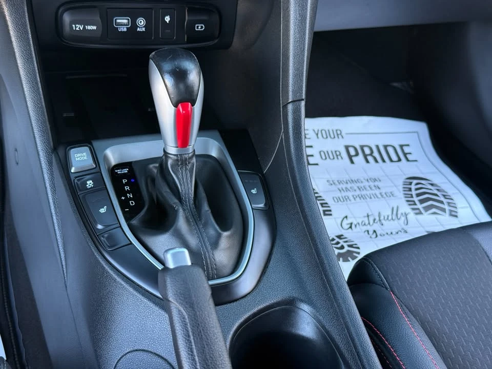 2020 Hyundai Veloster - Image 17 of 20
