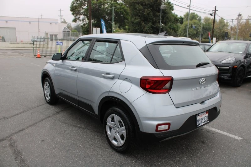 2020 Hyundai Venue - Image 4 of 19