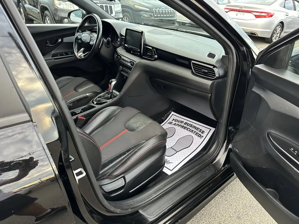 2020 Hyundai Veloster - Image 13 of 18