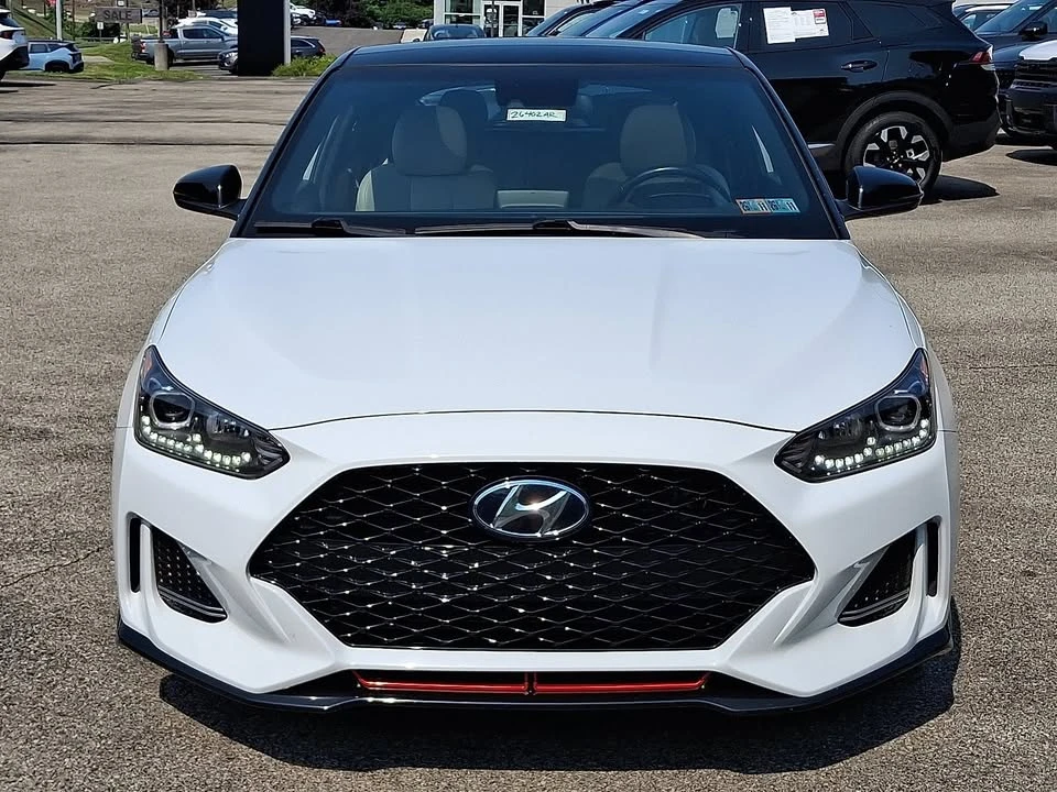 2020 Hyundai Veloster - Image 2 of 12