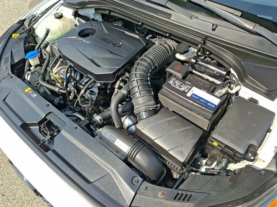 2020 Hyundai Veloster - Image 12 of 12