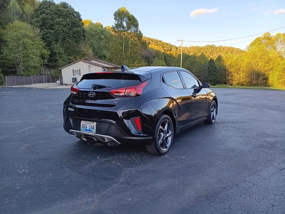 2020 Hyundai Veloster - Image 12 of 12