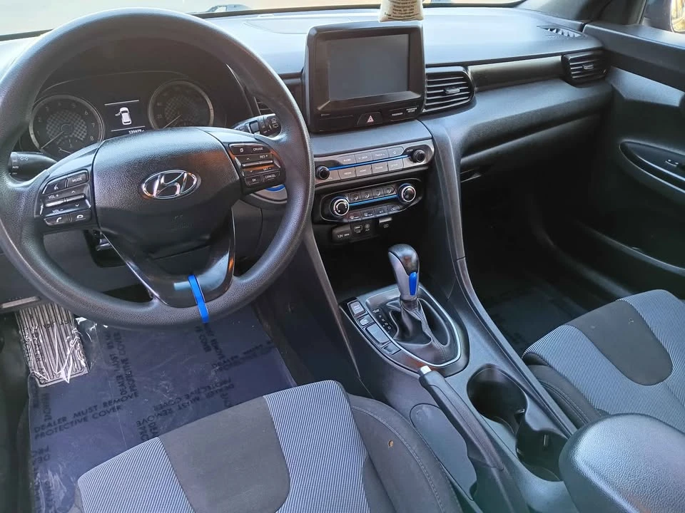 2020 Hyundai Veloster - Image 6 of 12