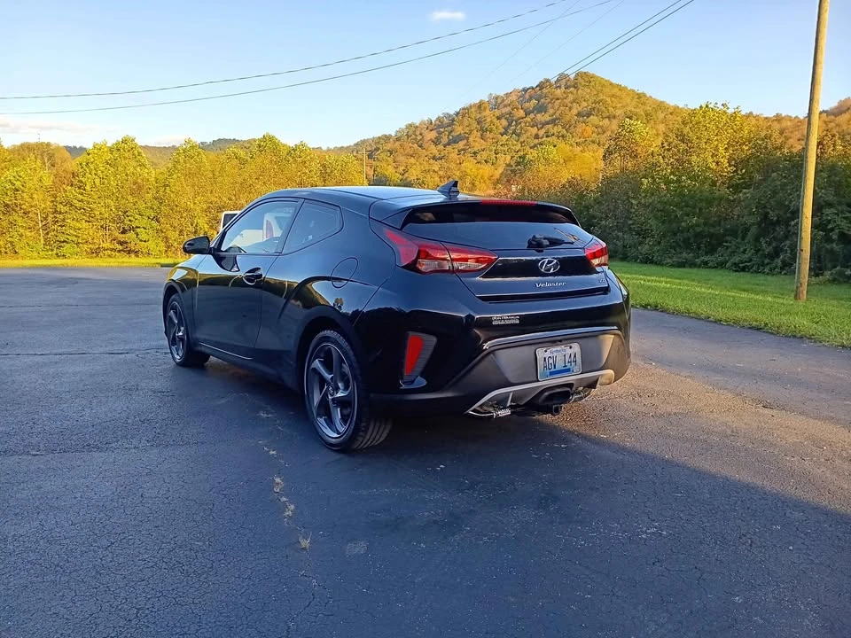 2020 Hyundai Veloster - Image 4 of 12