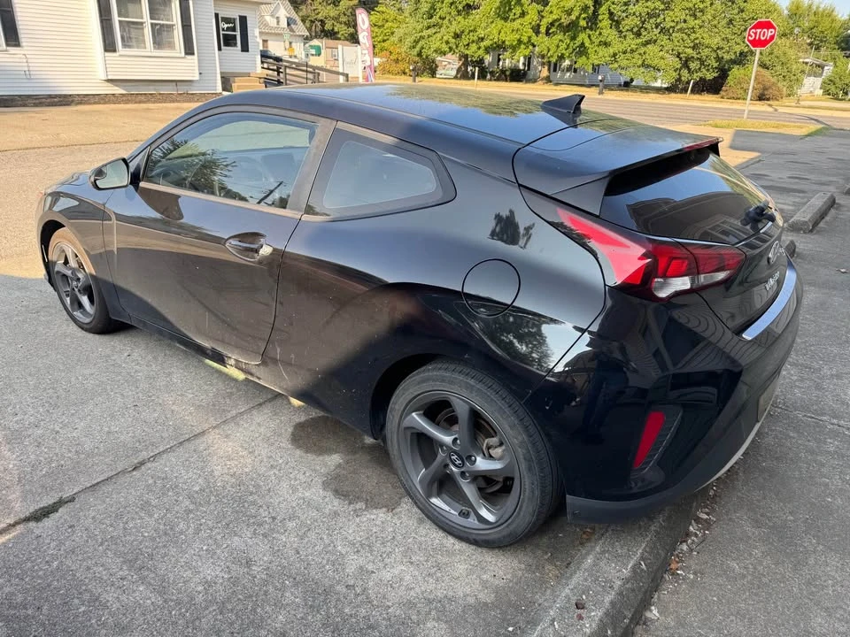 2020 Hyundai Veloster - Image 4 of 5
