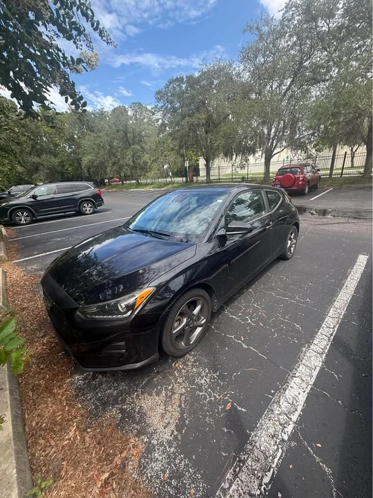 2020 Hyundai Veloster - Image 8 of 15