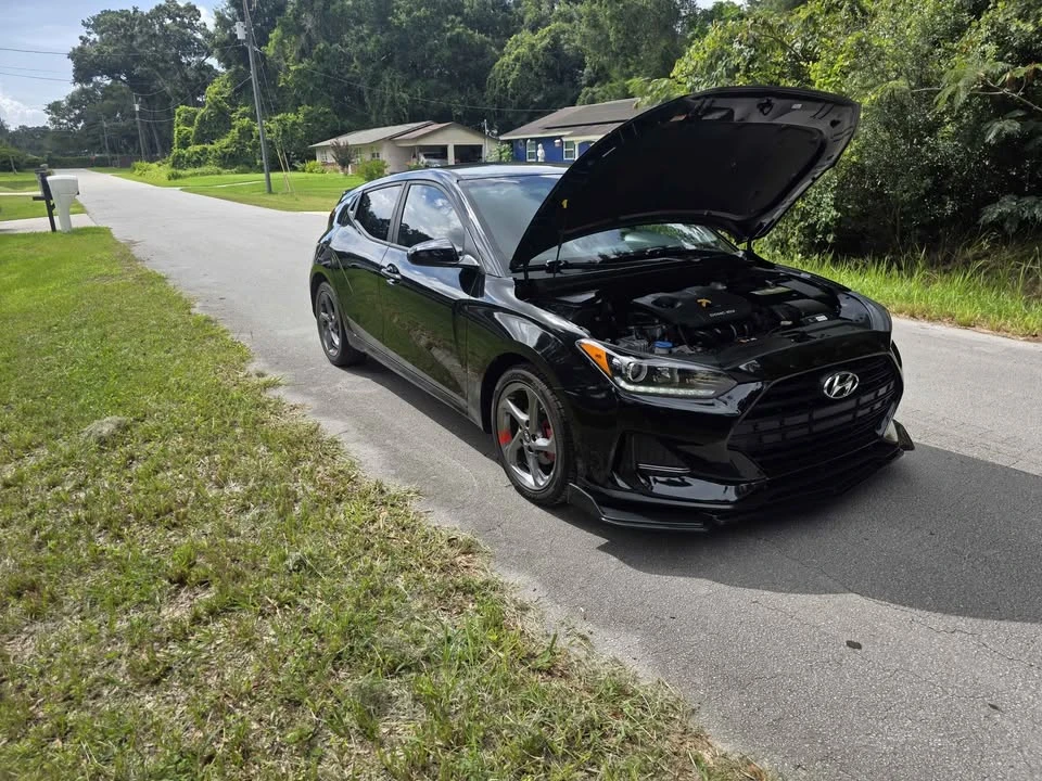 2020 Hyundai Veloster - Image 7 of 9