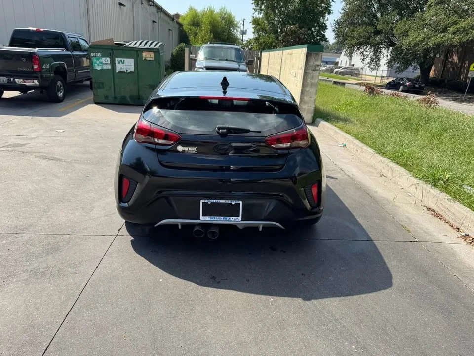 2020 Hyundai Veloster - Image 8 of 20