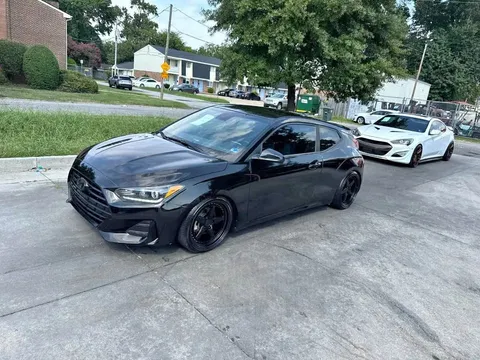 2020 Hyundai Veloster 2.0 Coupe 3D
