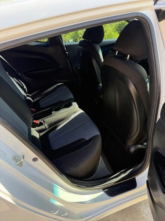 2020 Hyundai Veloster - Image 13 of 15