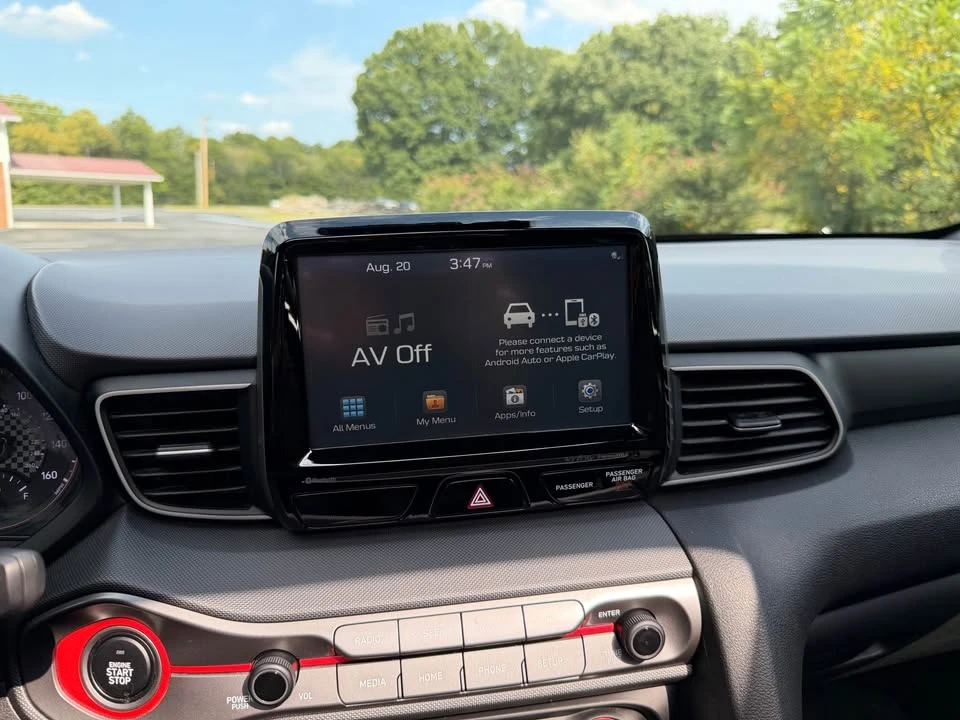 2020 Hyundai Veloster - Image 17 of 19