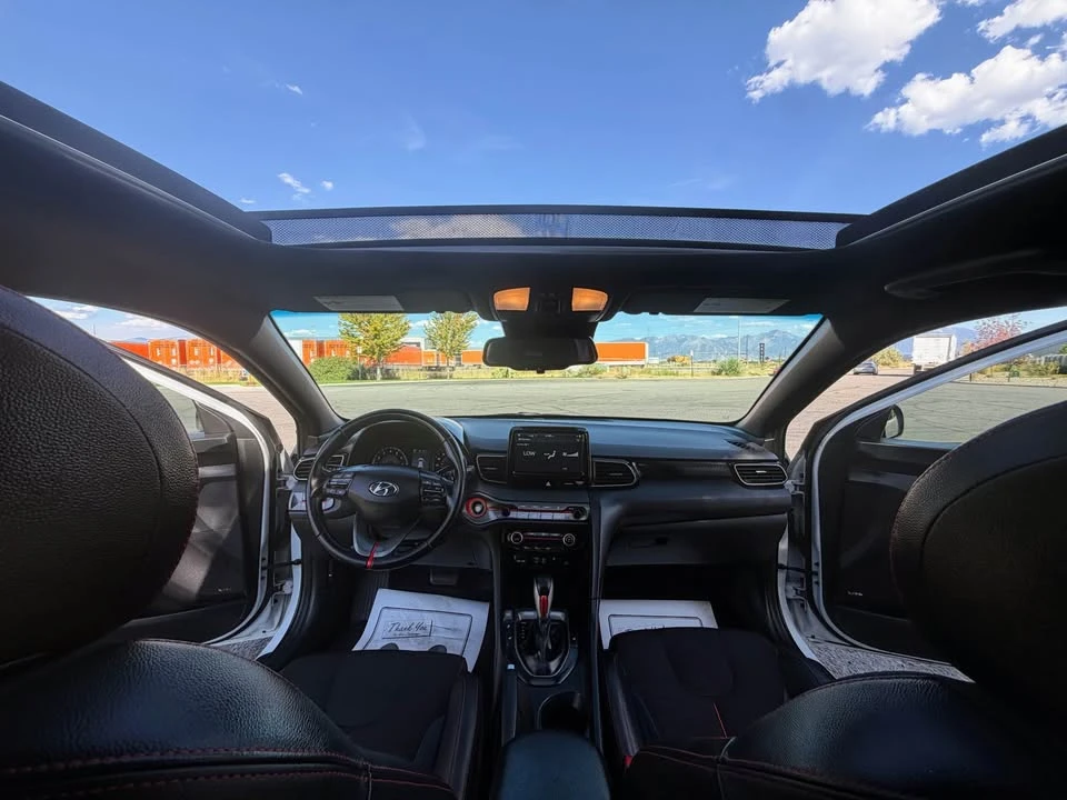 2020 Hyundai Veloster - Image 16 of 20