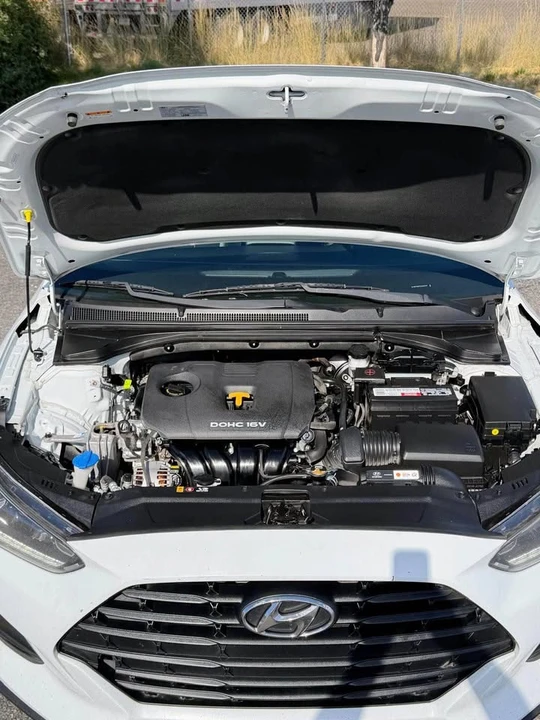 2020 Hyundai Veloster - Image 12 of 20