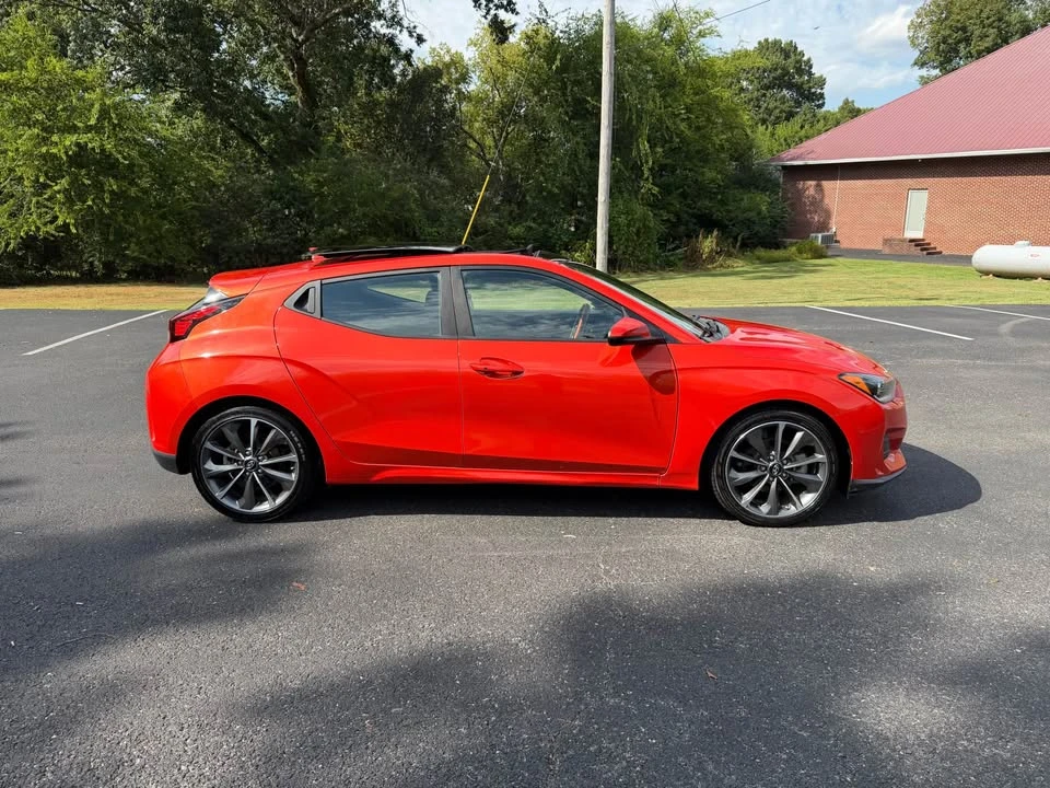 2020 Hyundai Veloster - Image 4 of 19