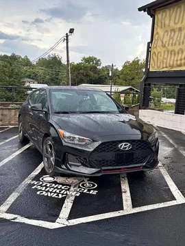 2020 Hyundai Veloster 2.0 Premium Coupe 3D