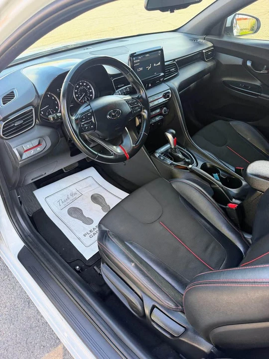 2020 Hyundai Veloster - Image 14 of 20