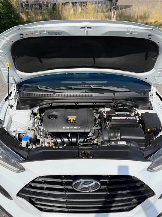 2020 Hyundai Veloster - Image 12 of 20