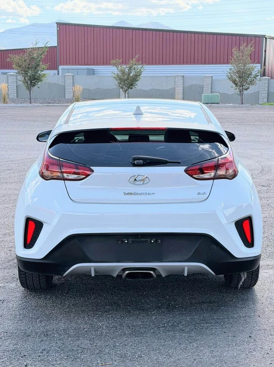 2020 Hyundai Veloster - Image 6 of 20