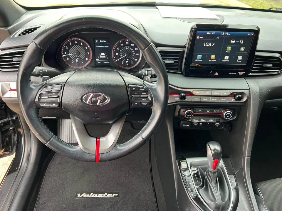 2020 Hyundai Veloster - Image 14 of 19