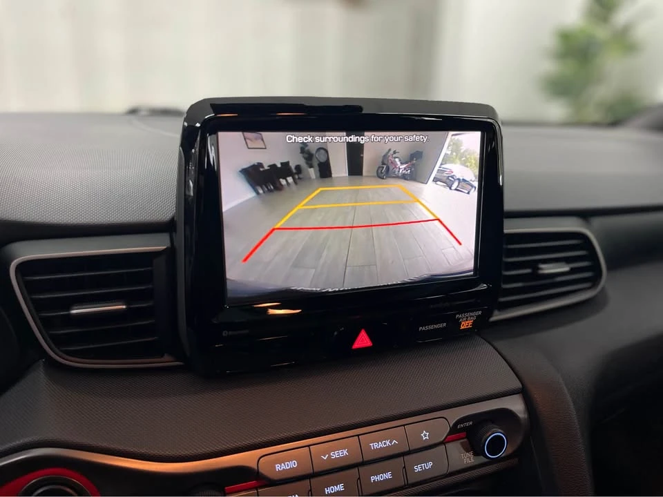 2020 Hyundai Veloster - Image 10 of 18