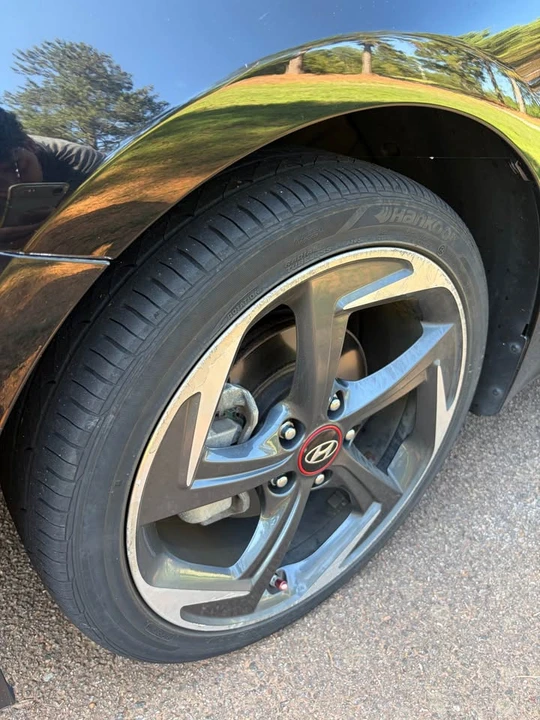 2020 Hyundai Veloster - Image 11 of 11
