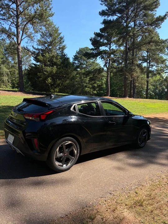 2020 Hyundai Veloster - Image 5 of 11